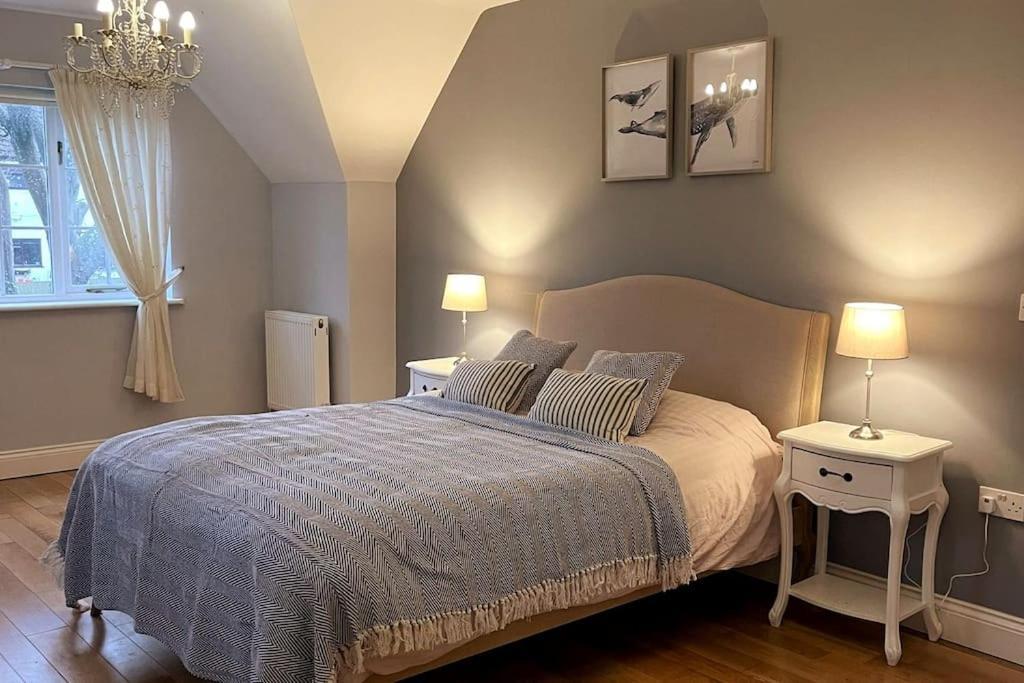 Large Coastal Cottage, Private Indoor Pool, Hut Tub, Sauna And Steam Pod Weymouth Bagian luar foto